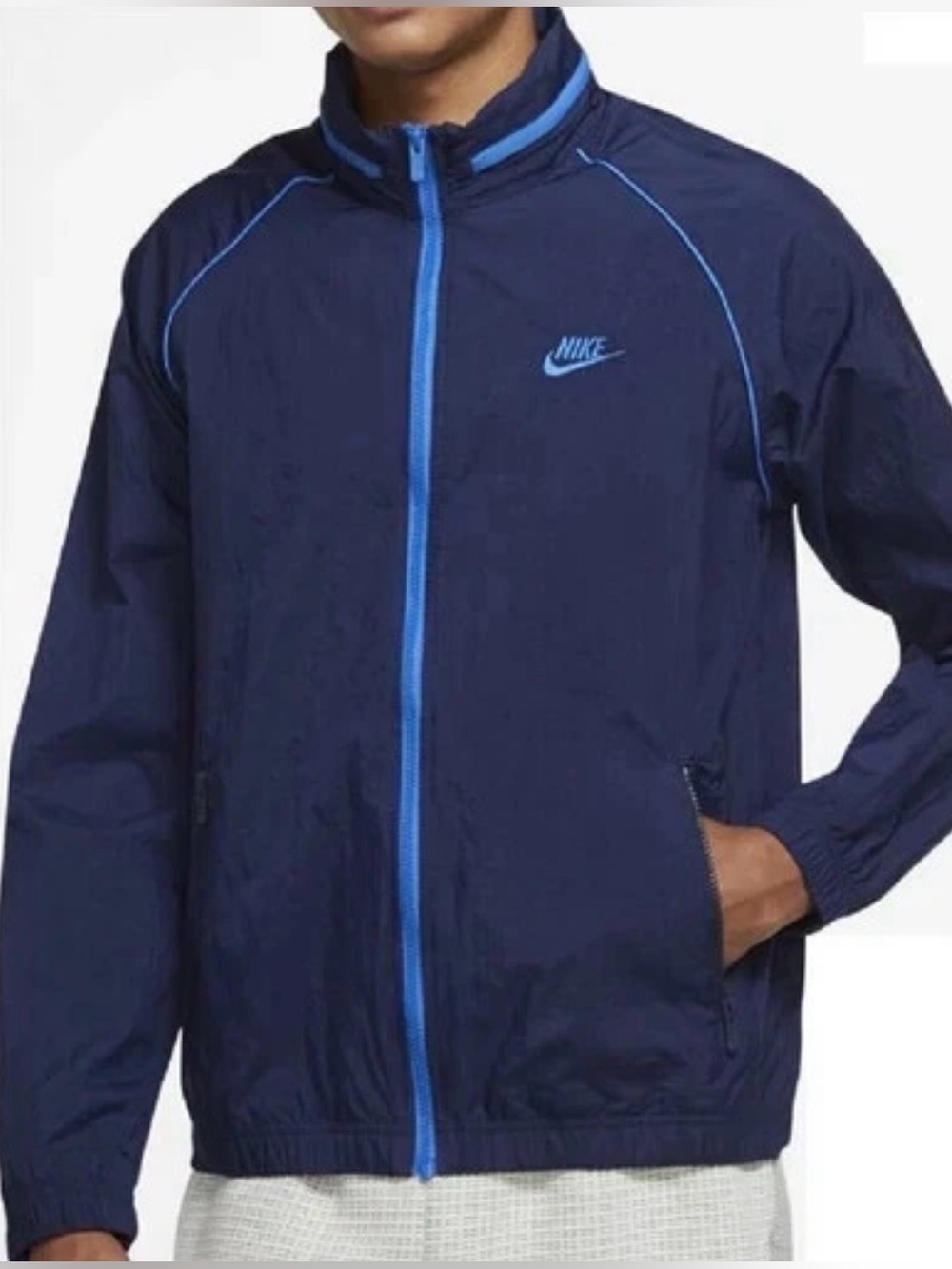 Nike Men's Navy Blue Windbreaker with Light Blue Trim M